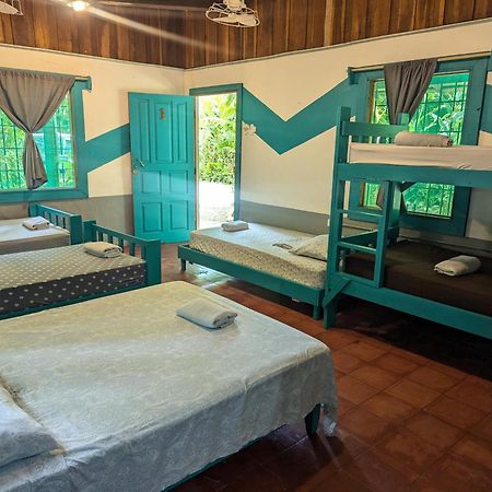 Tasty Dayz Hostel Puerto Viejo de Talamanca Ngoại thất bức ảnh